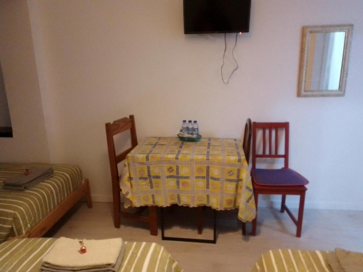 Guesthouse Marialva Park Коройос Екстериор снимка