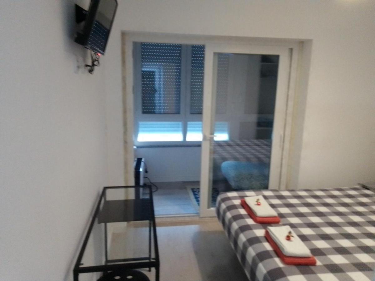 Guesthouse Marialva Park Коройос Екстериор снимка